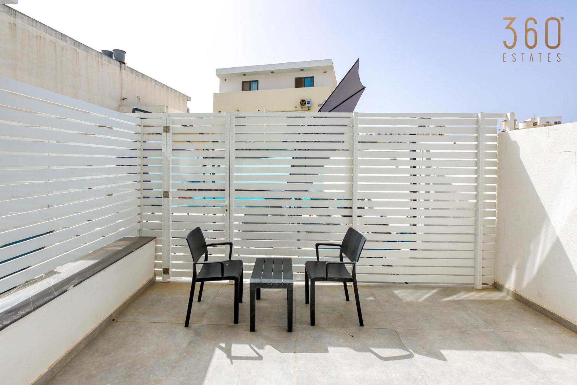 The Swieqi Poolside Suites Is-Swieqi Экстерьер фото